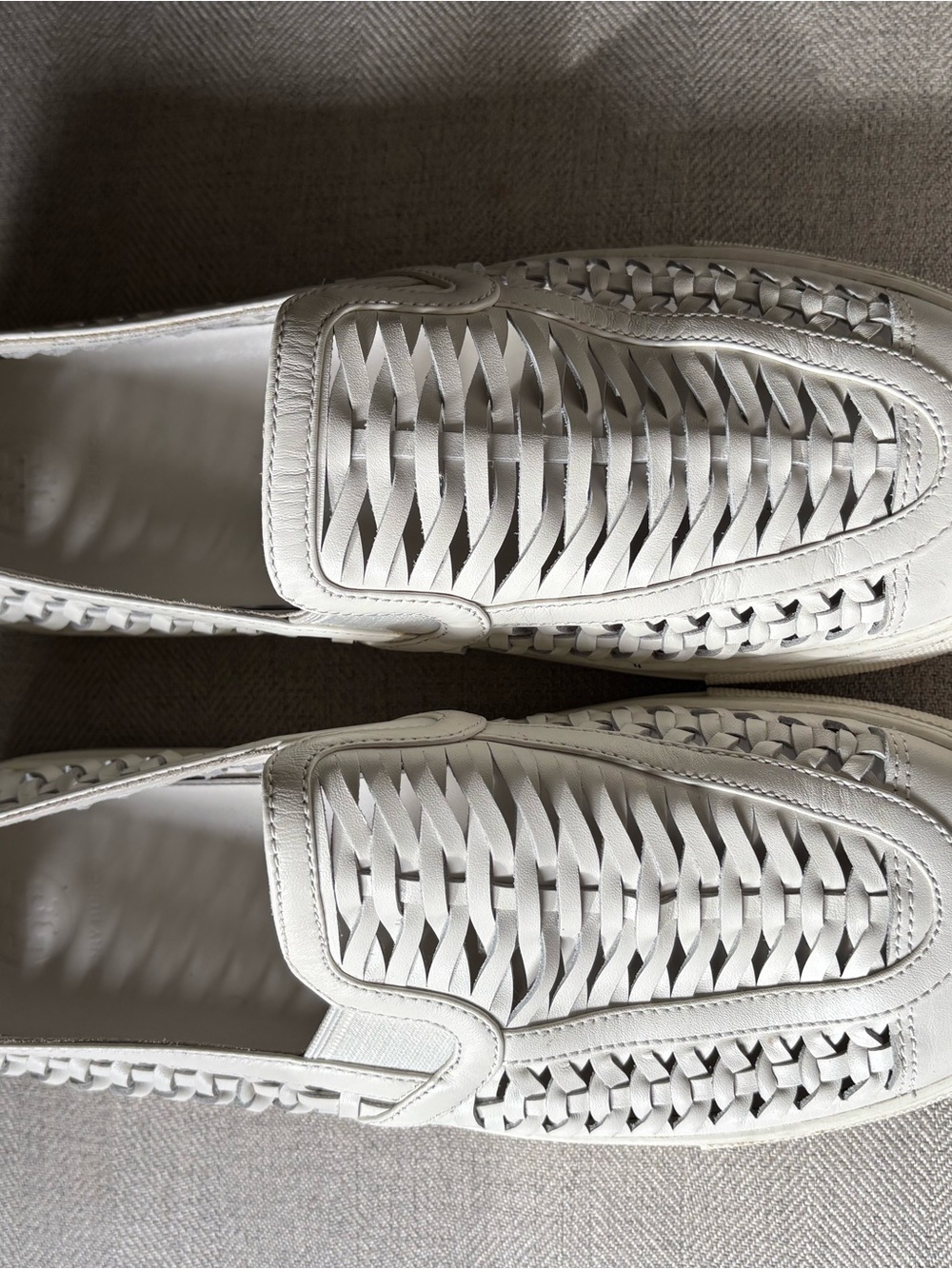 Tory Burch White Woven Leather Loafers size 10